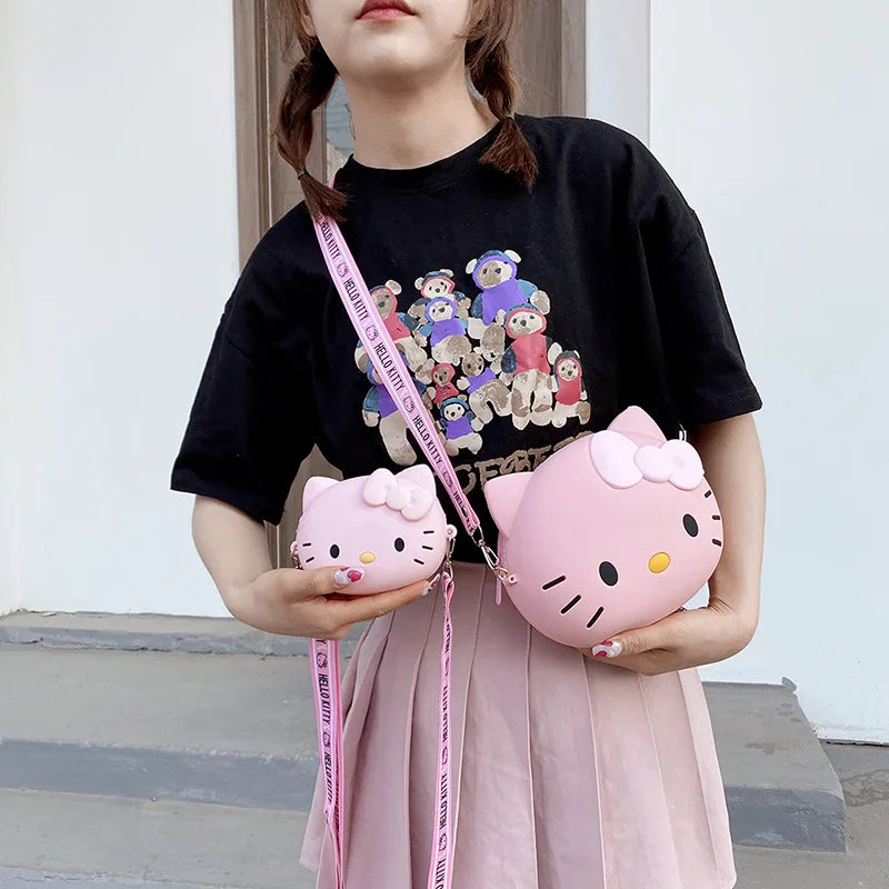 Hello Kitty shoulder bag